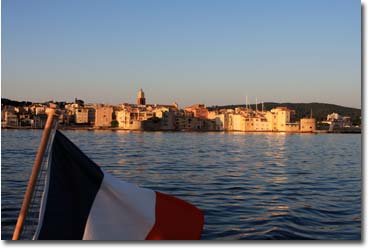 Honeymoon boat charter